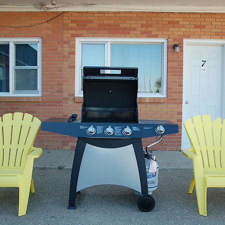 Stardust Motel Shaunavon エクステリア 写真